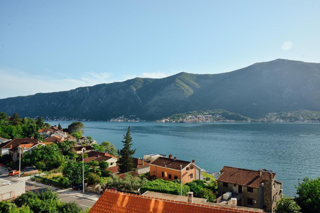 Ily Apartment With Sea View Kotor Extérieur photo
