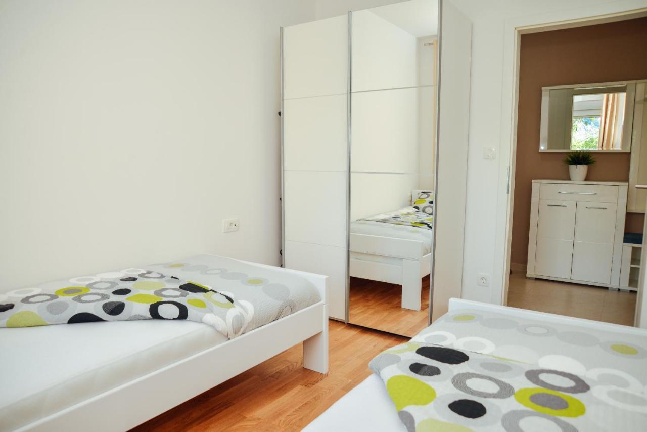 Ily Apartment With Sea View Kotor Extérieur photo